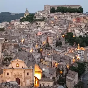 https://casa-vacanze-bella-vista-ragusa.sicilyhotelsitaly.net